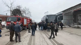 Tokat'ta park halindeki otobüs alev aldı