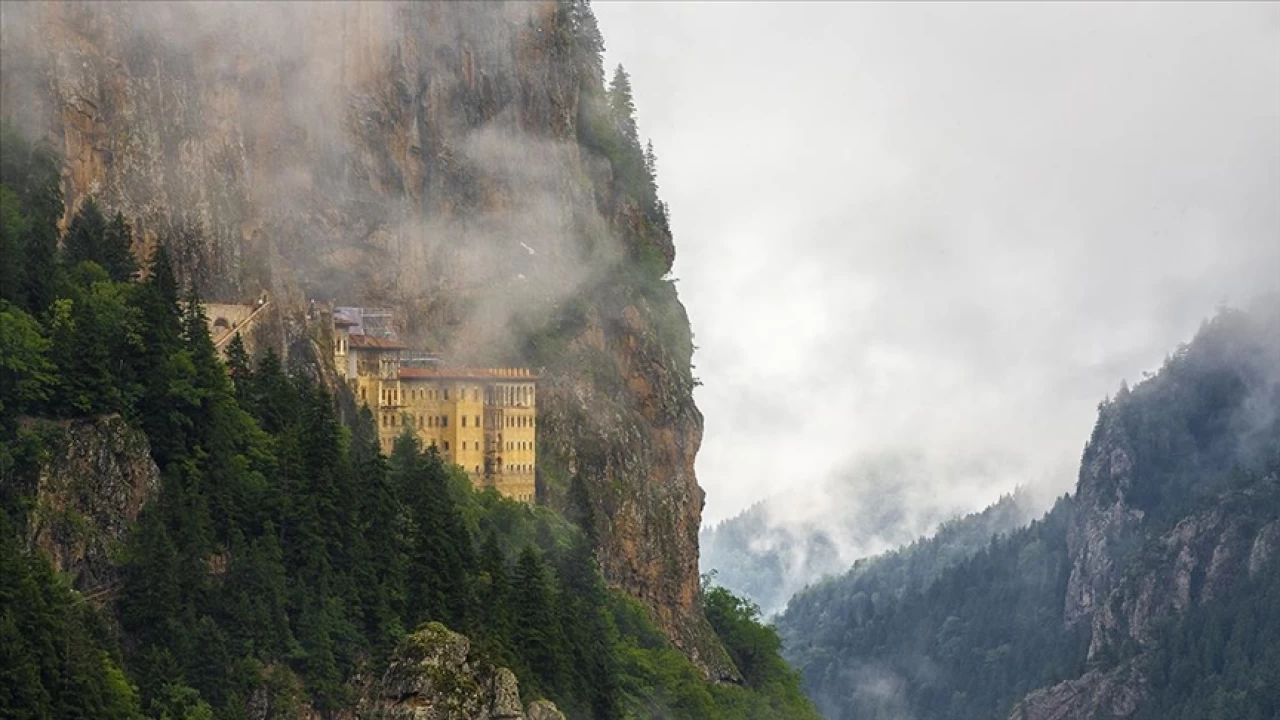 Trabzon'a 10 ayda 1.2 milyon ziyaretçi geldi