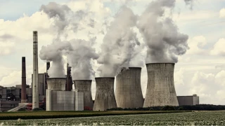 Trump'tan Pentagon'a "enerji alımlarında kömür santralleriyle çalışma" talimatı