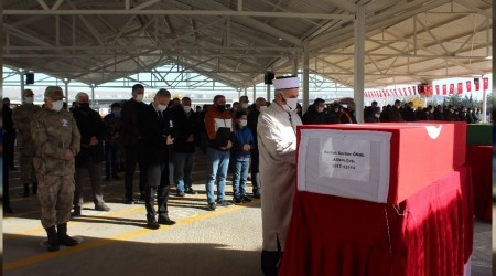 Uzman çavuş ve ailesini ölüm ayırdı