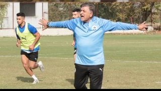 Yılmaz Vural'a yine ayrılık göründü