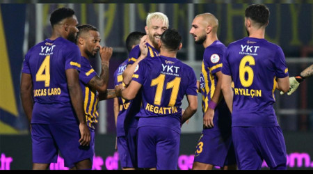 Ahmed Kutucu, Eyüpspor'da parlıyor