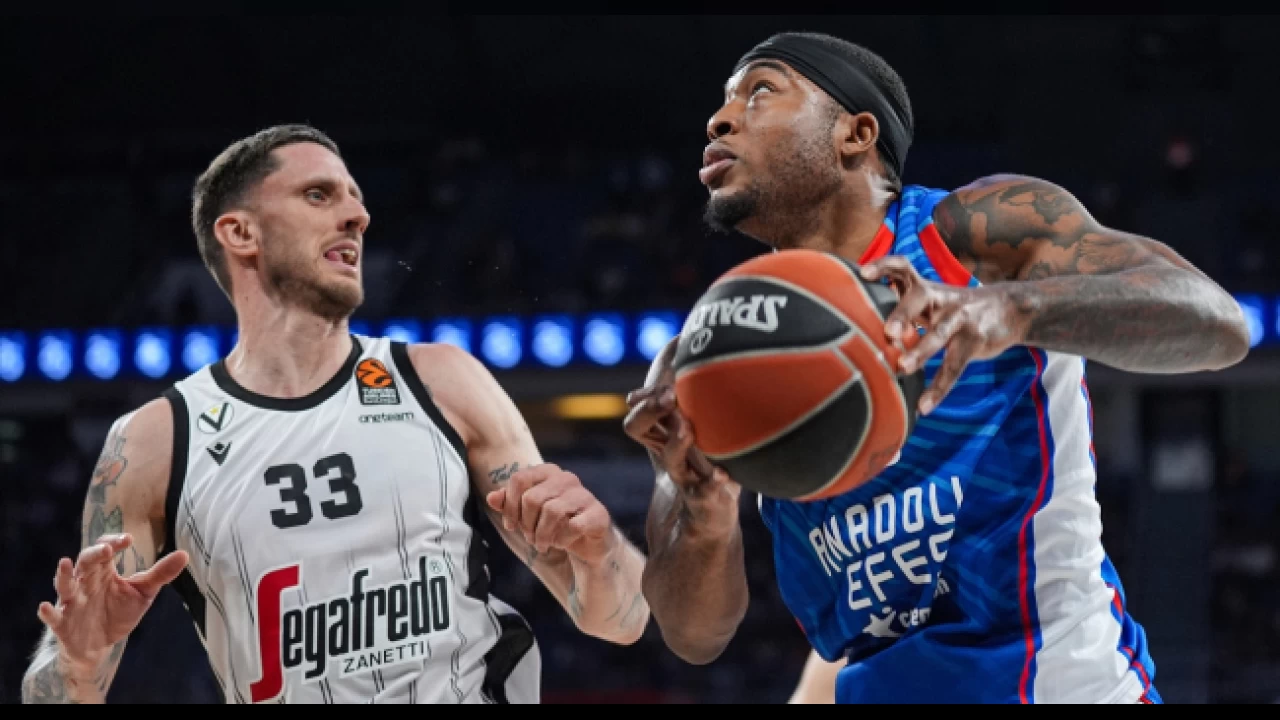 Anadolu Efes son 11 saniyede yıkıldı