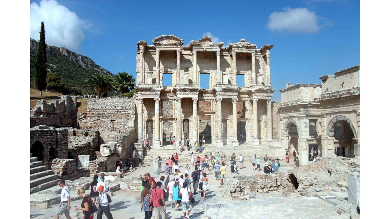 Avrupa'daki kısıtlamalar Türkiye için fırsat olabilir