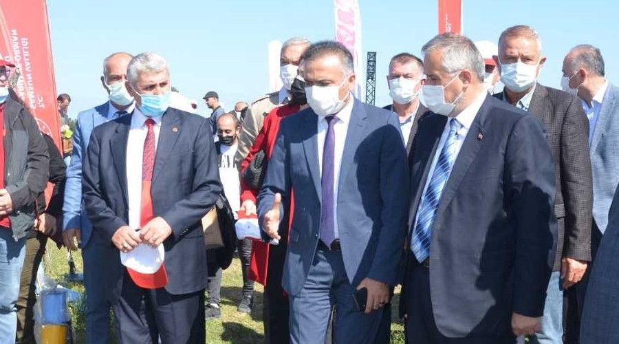 Bafra'da tarla okulu çalışması