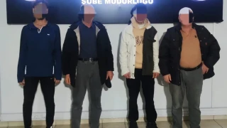 Bursa'da 13 düzensiz göçmen ve 4 organizatör yakalandı