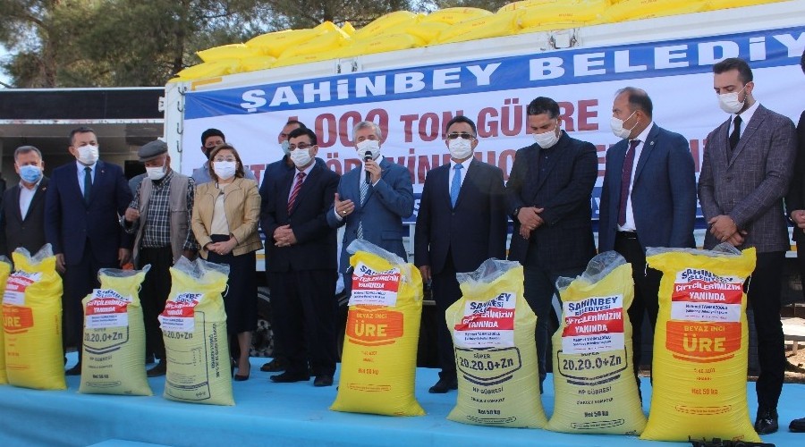 Çiftçilere 4 bin ton gübre desteği