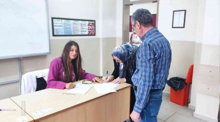 Çifte vatandaşlar sandık başında