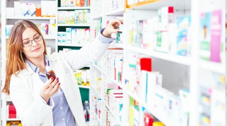 Eczaneler risk altında!