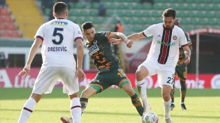 Fatih Karagümrük yarın Alanyaspor'a konuk olacak