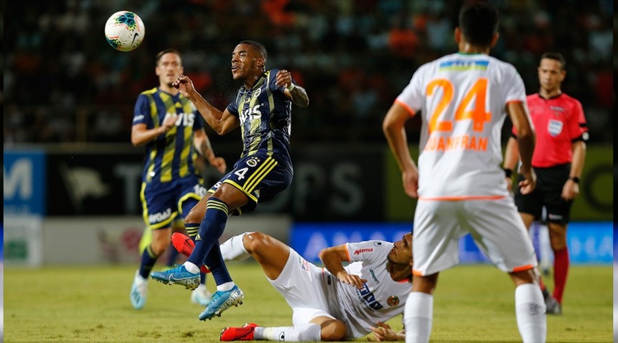 Fenerbahçe'den kural hatası çıkışı