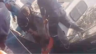 Feribottan atlayan kişiyi Gestaş personelleri ve balıkçılar kurtardı