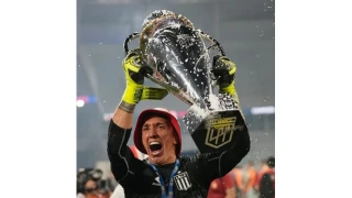 Fernando Muslera Estudiantes ile Arjantin'de şampiyonluğa ulaştı