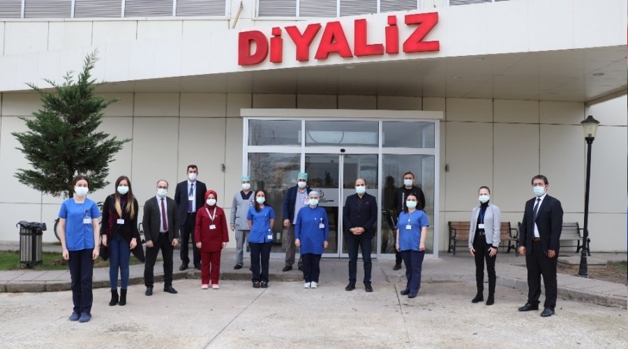 Hastaneyi kurtaran hemşirelere teşekkür