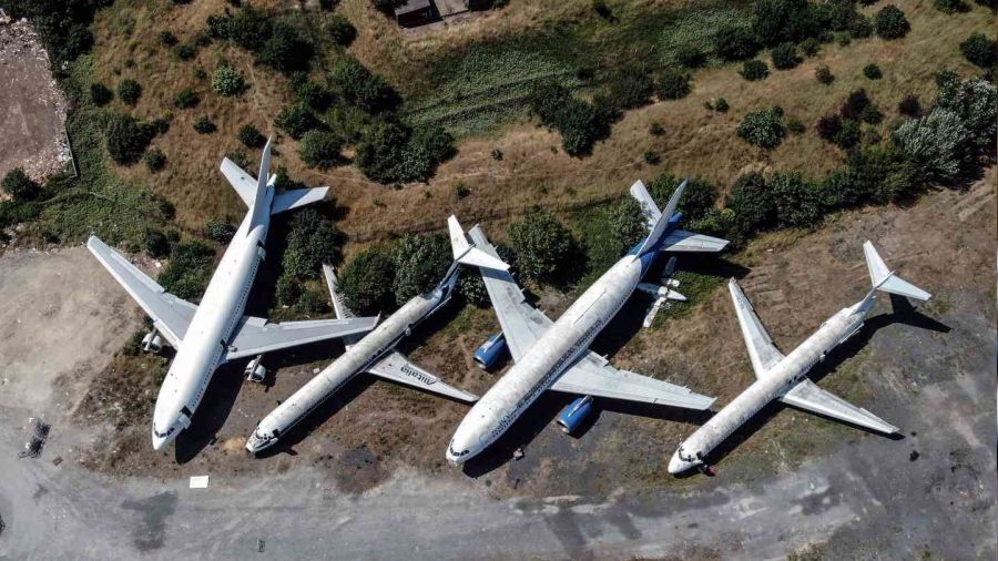 Hayalet uçaklar satılıyor