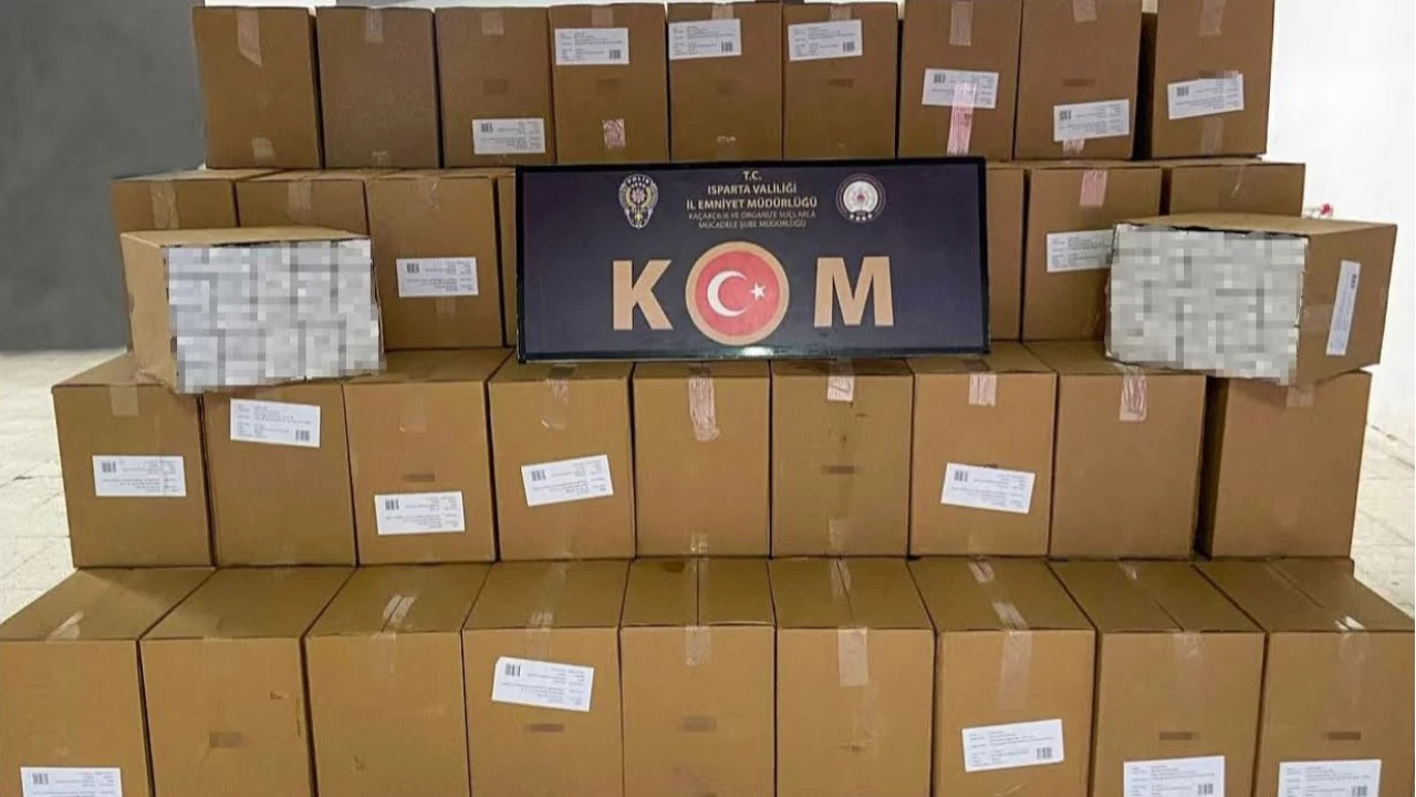 Isparta'da 1 milyon adet kaçak makaron ele geçirildi