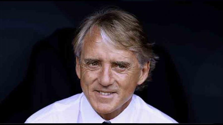 İtalya'da sürpriz istifa