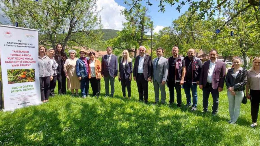 Kadın çiftçiler kurt üzümü ile gelirlerini arttırılacak