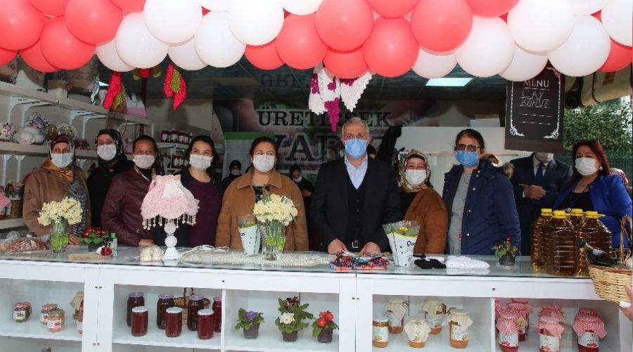 Kadın Emeği diyarında üretici kadınlar