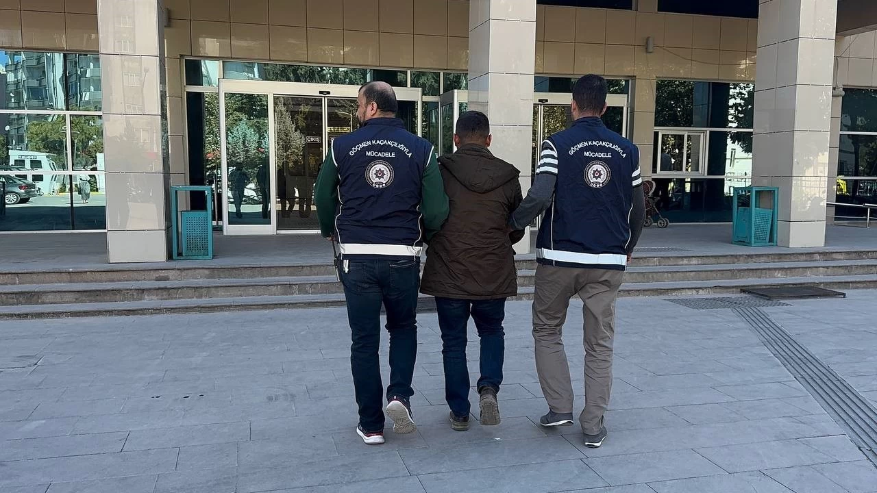 Kilis'te 18 gmen ile yakalan organizatr tutukland