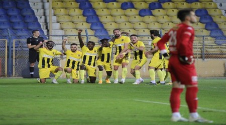 Menemenspor aradığı moral dopingini Bursaspor karşısında buldu