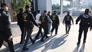 Mersin'de dolandırıcılık şebekesi çökertildi: 10 tutuklama