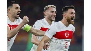 Salih Özcan'ın milli takımdaki ilk gol sevinci