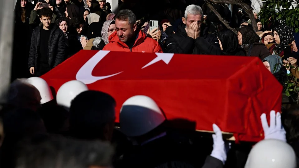 Şehit polis memuru Turgut Külünk memleketi Düzce'de defnedildi