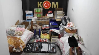 Şırnak'ta 23 milyon liralık kaçak malzeme ele geçirildi