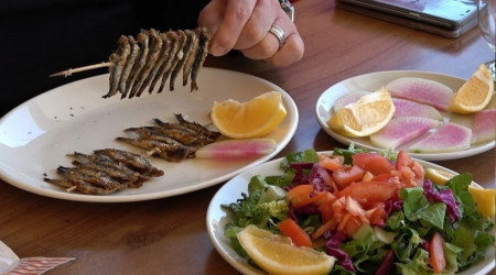 Şiş kebap yerine çöp şiş hamsi