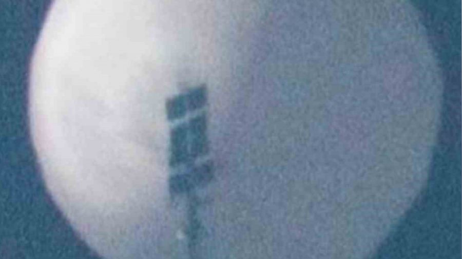 ABD, Çin'e ait "casus balonu" düşürdü