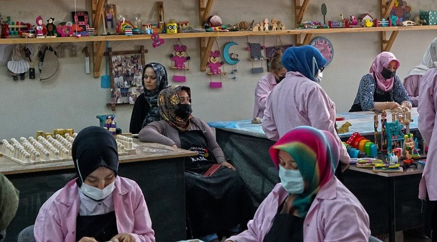 Ahşap oyuncak sanatı bu atölyede yaşatılıyor
