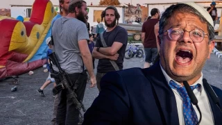 Ben-Gvir, eleştirilere rağmen silah dağıtmayı sürdüreceğini söyledi