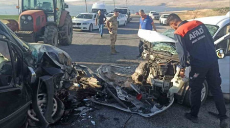 Bitlis'te trafik kazası: 8 yaralı