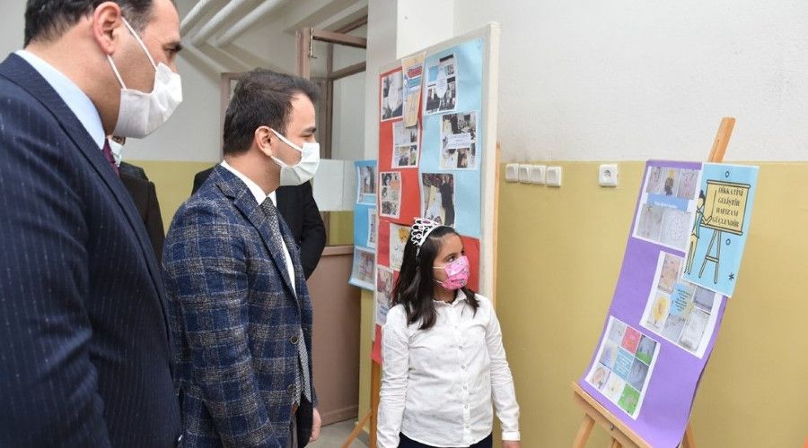 Erzincan'da, eTwinning projeleri tanıtım sergisi açıldı