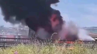 Hasta taşıyan ambulans alevlere teslim oldu