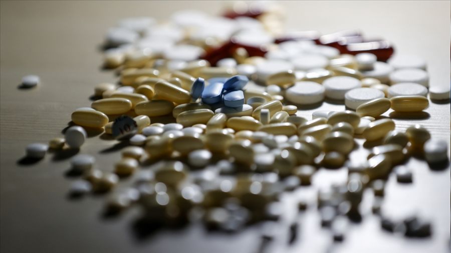 İlaca yüzde 25 zam daha geldi