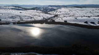 Kar ve güneş kartpostallık görüntüler oluşturdu