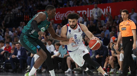 Karşıyaka umut, Efes şampiyonluk peşinde