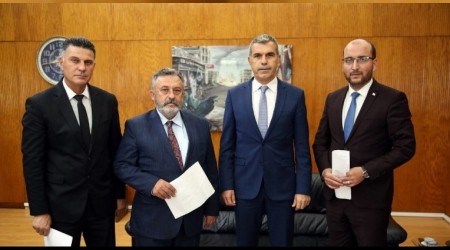 KKTC siyasi çalkantı devam ediyor: 3 Milletvekili istifa etti