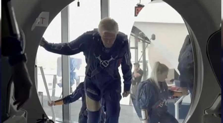 Milyarder Branson, uzay yolculuğuna çıkıyor