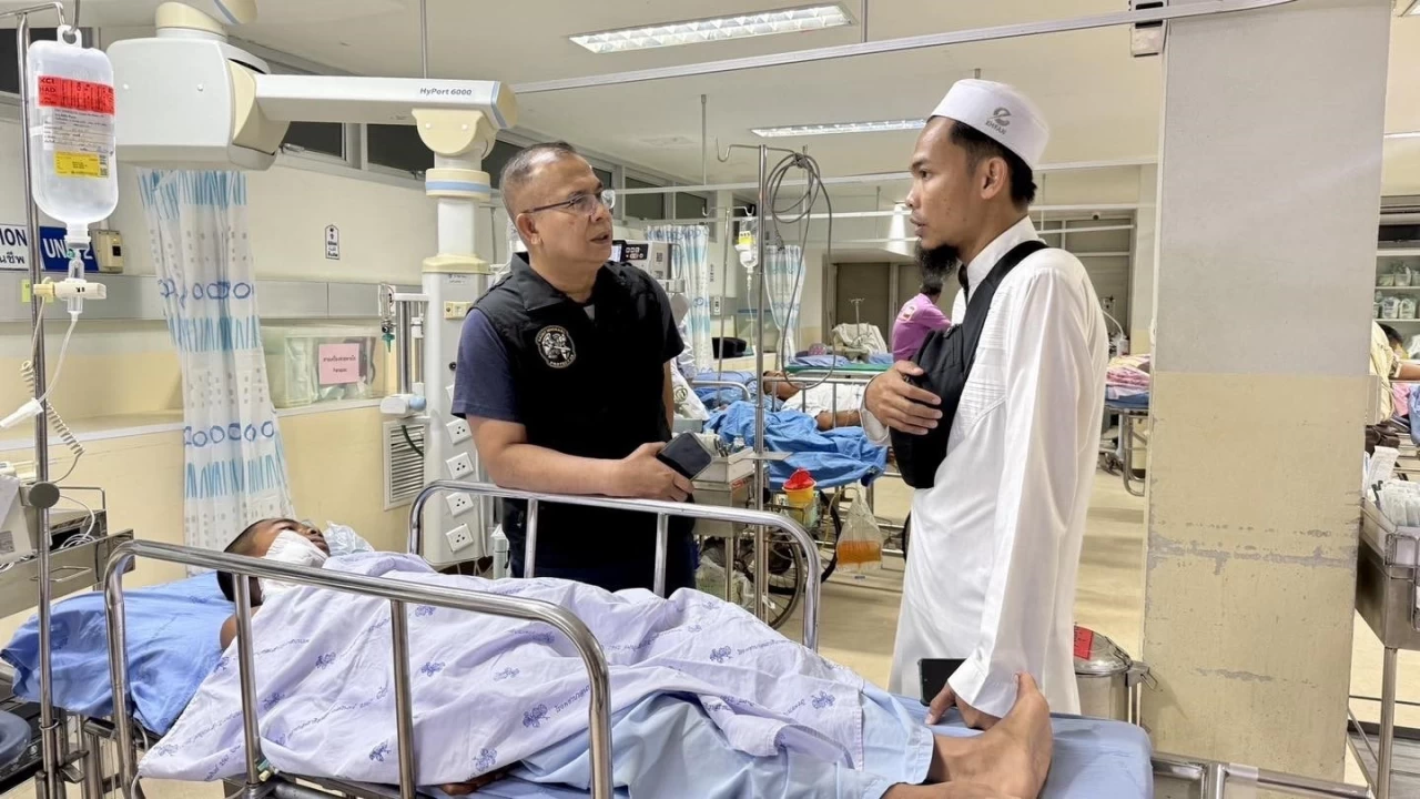 O ülkede iki ayrı bombalı saldırı: 17 yaralı