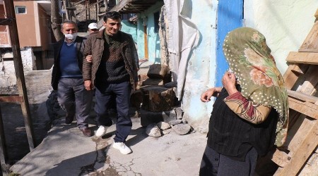 Öldü sandığı oğluna 15 yıl sonra kavuştu