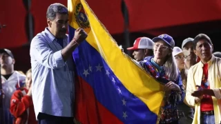 Venezuela'da devlet bakan seimini Nicolas Maduro kazand