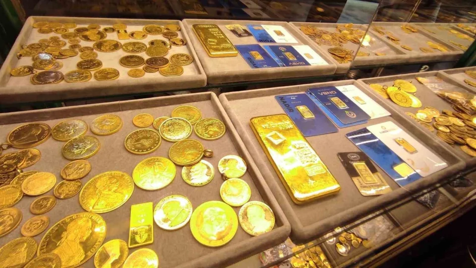 Altın tüm zamanların rekorunu kırdı