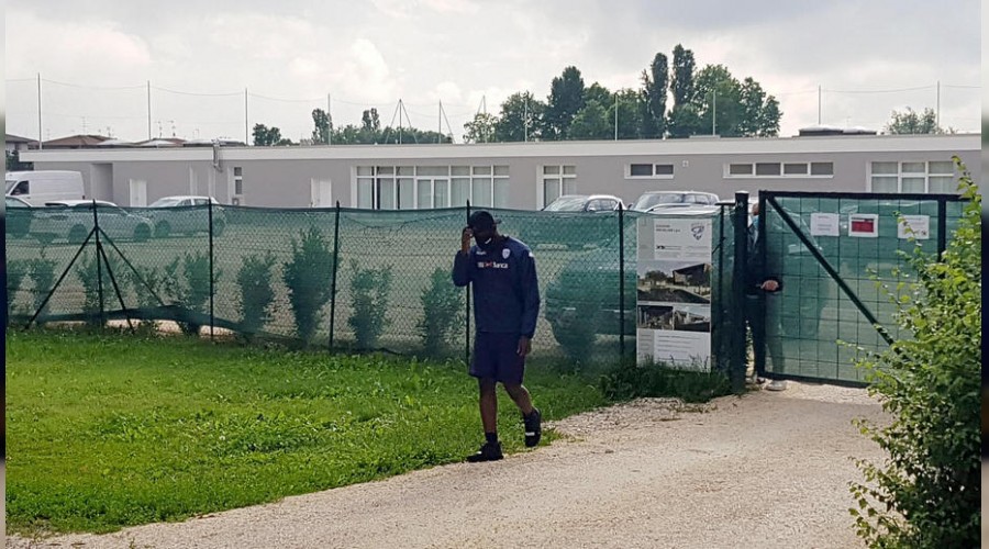 Balotelli'yi tesislere almadılar