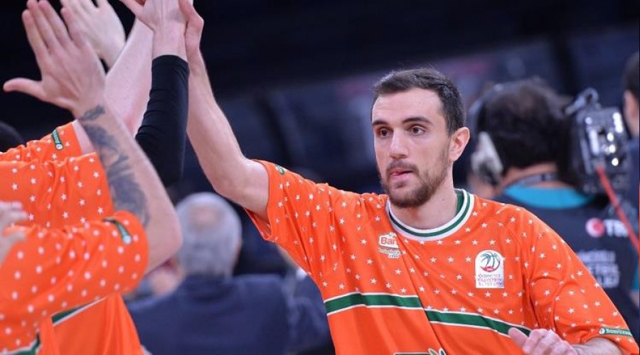 Banvit, Riesen ile karlaacak