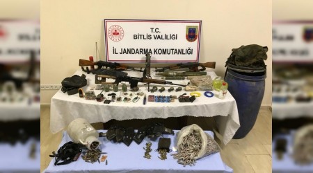 Bitlis'te PKK'ya ağır darbe