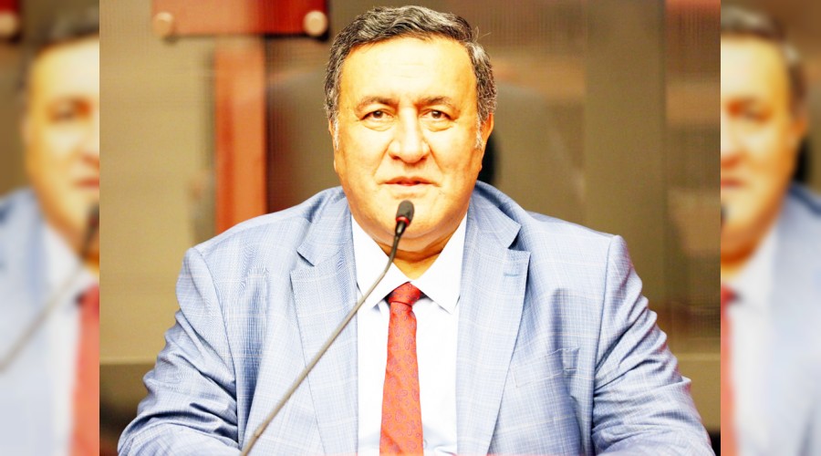 Engelliler sadaka değil, iş istiyor