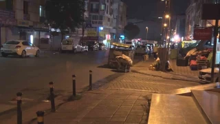 Esenyurt'ta bıçaklı saldırgan dehşet saçtı: 1'i polis 2 yaralı